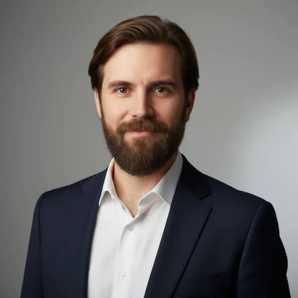 Алексей Иванов — Эксперт по новостройкам